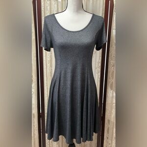 ACEMI GRAY PULLOVER SWING DRESS - SZ MEDIUM